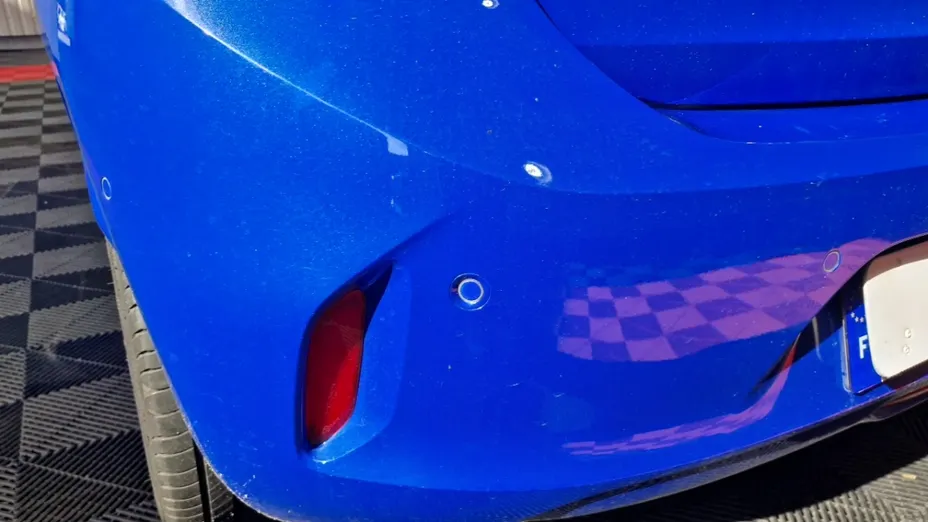 OPEL Corsa -