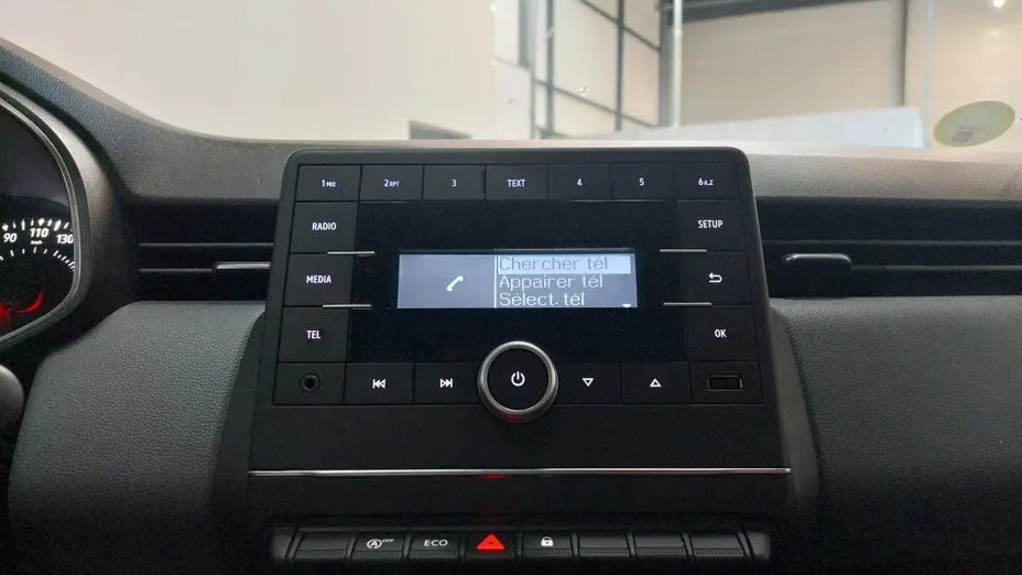 RENAULT Clio -