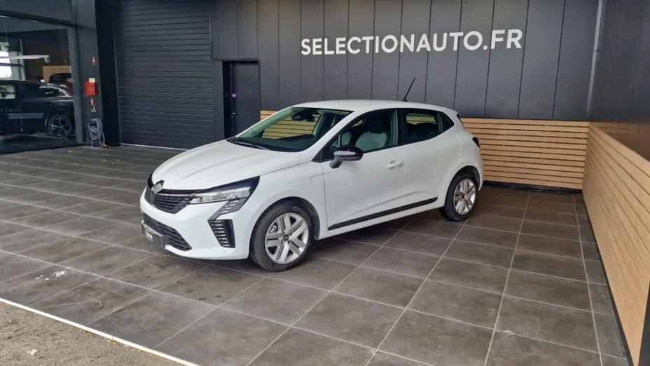 RENAULT Clio -