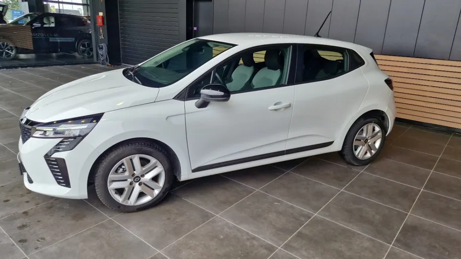 RENAULT Clio -