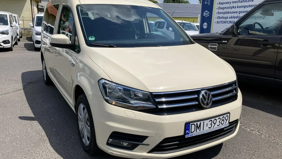 VOLKSWAGEN Caddy -