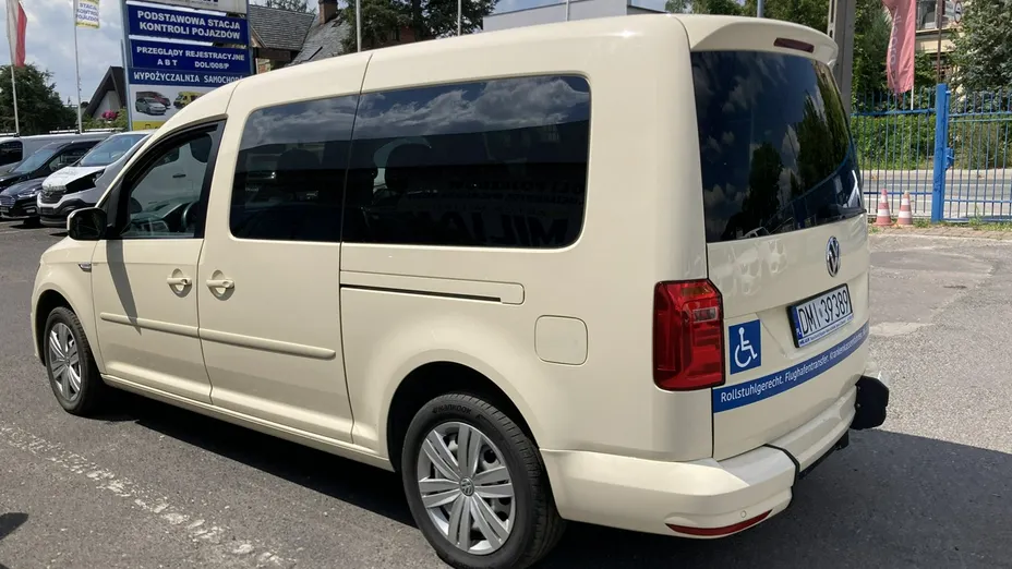 VOLKSWAGEN Caddy -