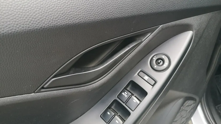 HYUNDAI ix20 -