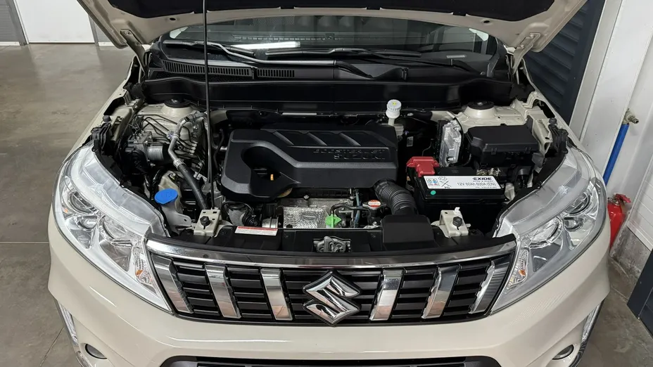 SUZUKI Vitara -
