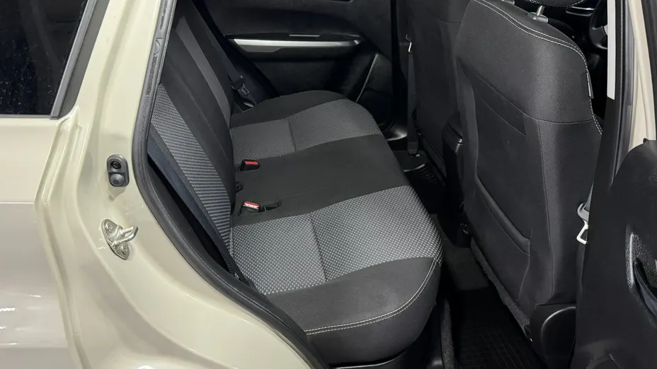 SUZUKI Vitara -