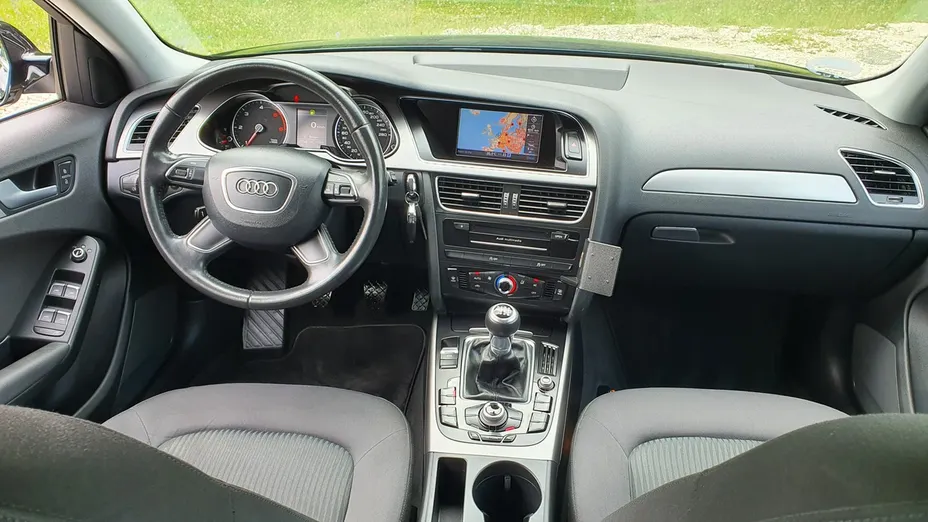 AUDI A4 Avant -