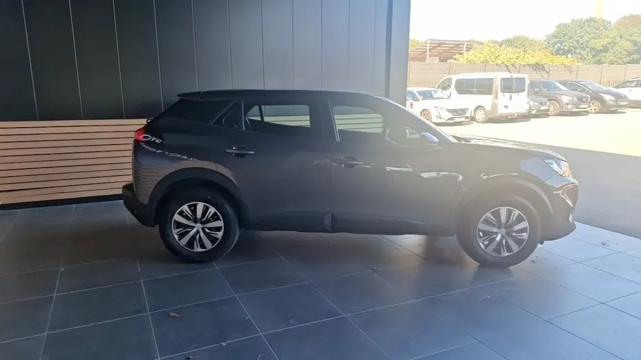 PEUGEOT 2008 -