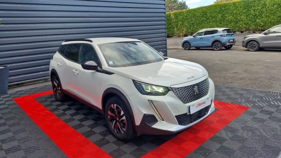 PEUGEOT 2008 -