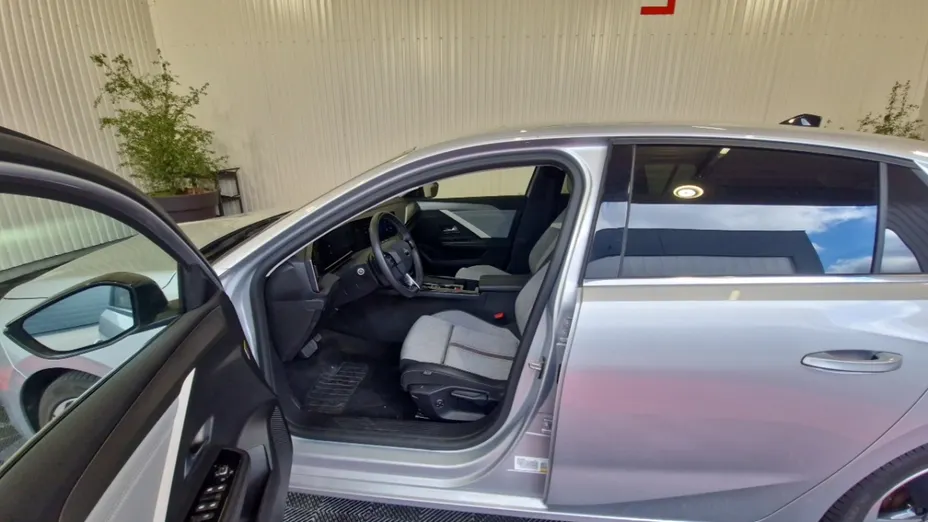 OPEL Astra -