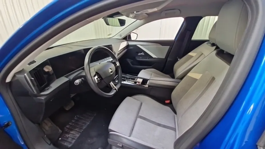 OPEL Astra -