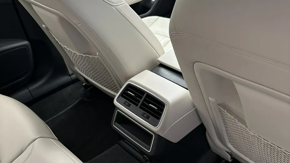 AUDI A6 Avant -