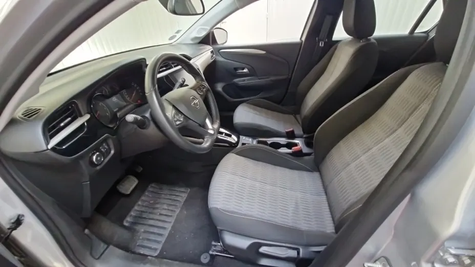 OPEL Corsa -