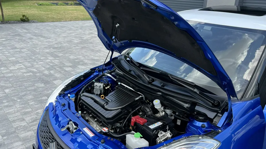 SUZUKI Swift -