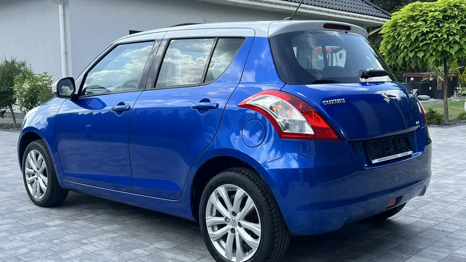 SUZUKI Swift -
