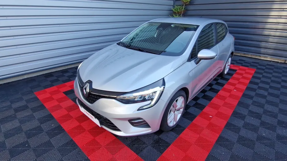 RENAULT Clio -