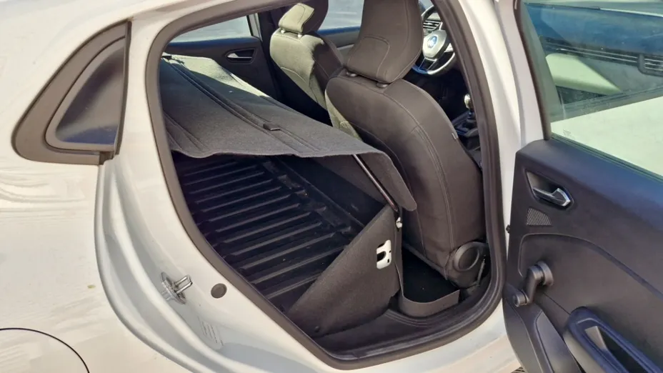 RENAULT Clio -