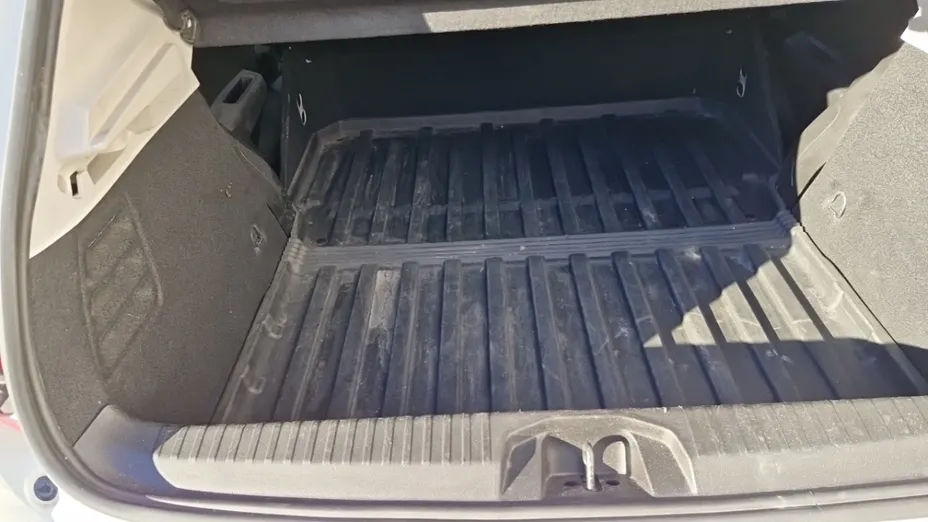 RENAULT Clio -