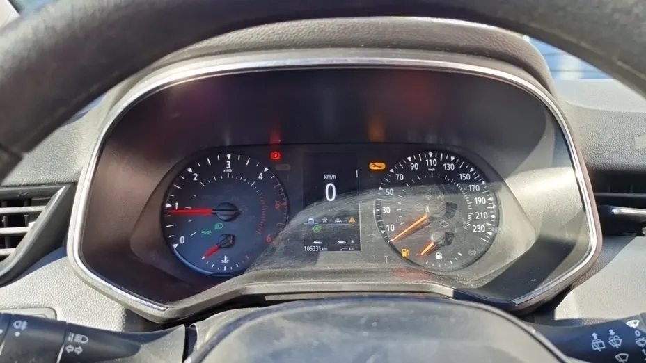 RENAULT Clio -