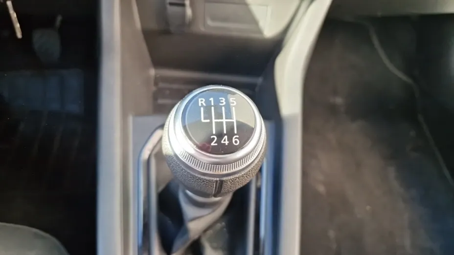 RENAULT Clio -