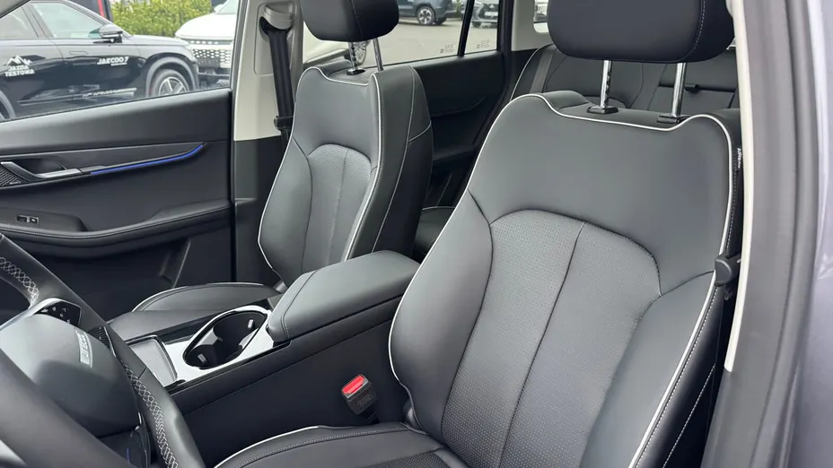 JAECOO J5 J5 1.6 T-GDI Premium DCT Nowy