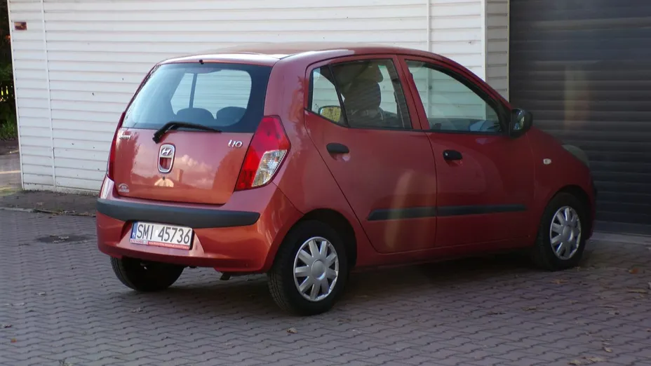 HYUNDAI i10 -