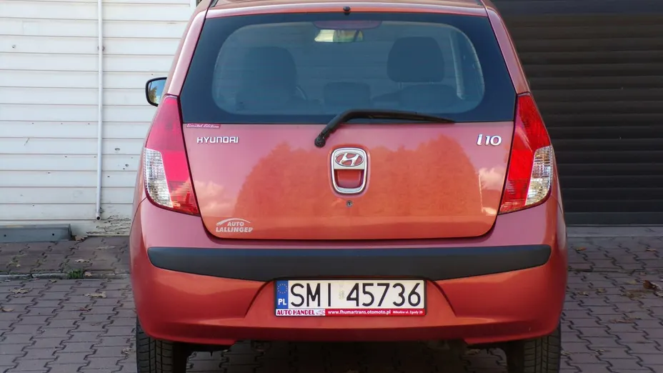 HYUNDAI i10 -