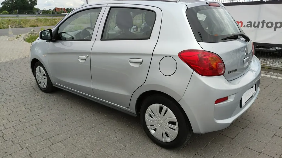 MITSUBISHI Space Star -