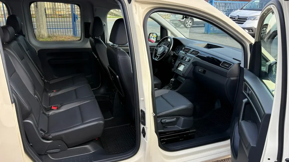VOLKSWAGEN Caddy -