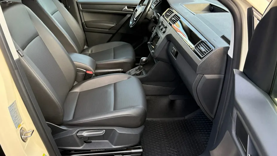 VOLKSWAGEN Caddy -