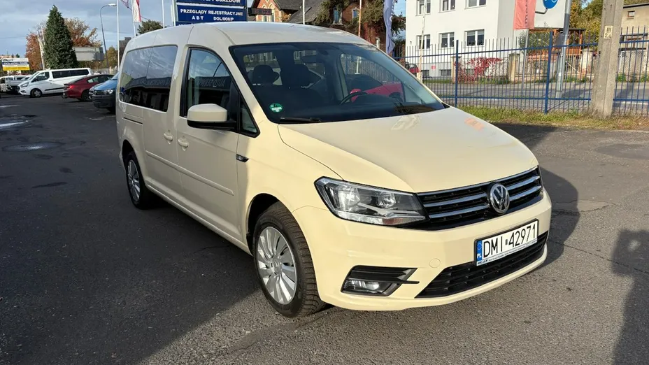 VOLKSWAGEN Caddy -