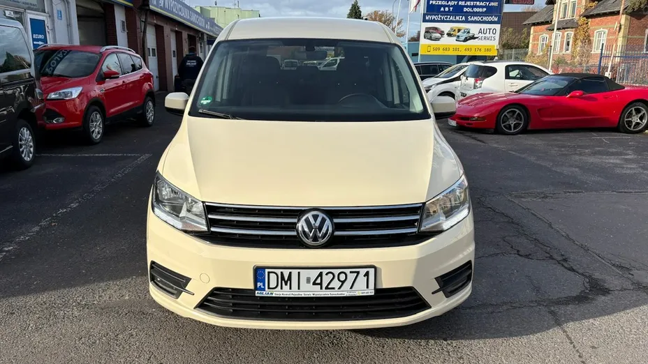 VOLKSWAGEN Caddy -
