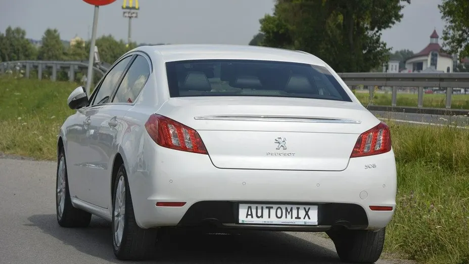 PEUGEOT 508 -