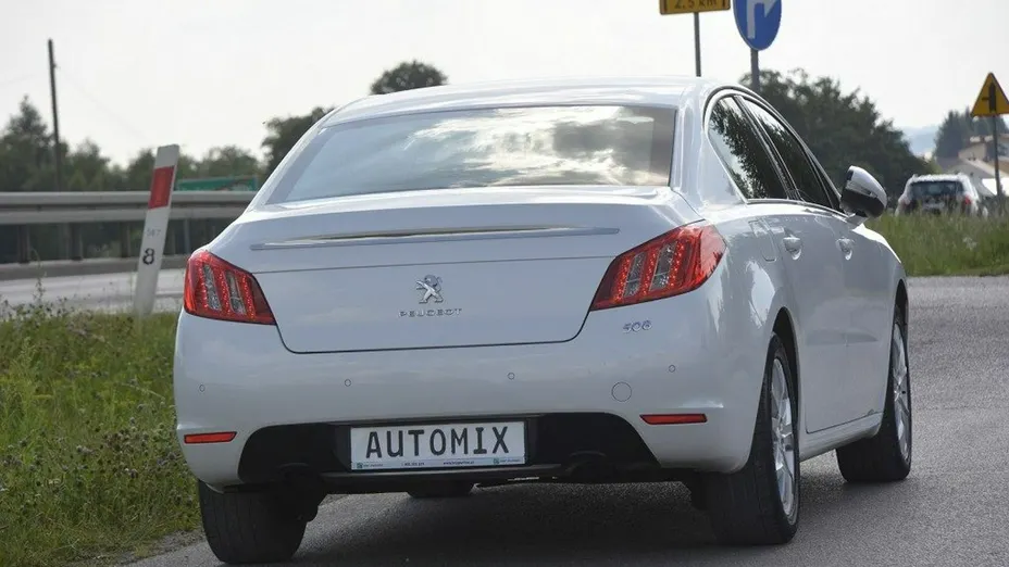 PEUGEOT 508 -