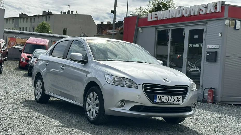 PEUGEOT 301 -