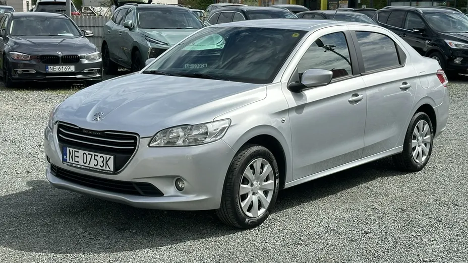PEUGEOT 301 -