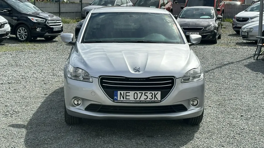 PEUGEOT 301 -