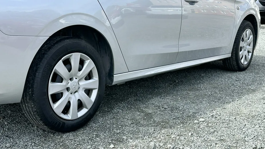 PEUGEOT 301 -