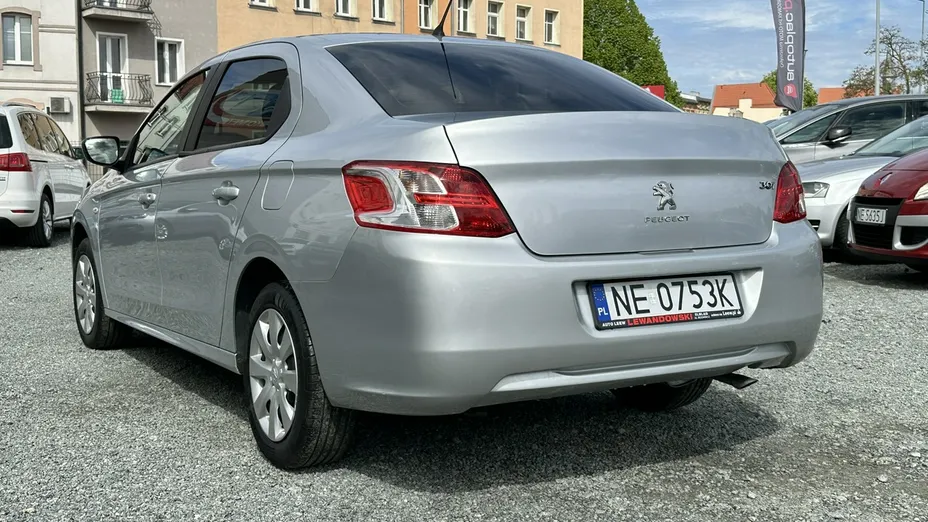 PEUGEOT 301 -