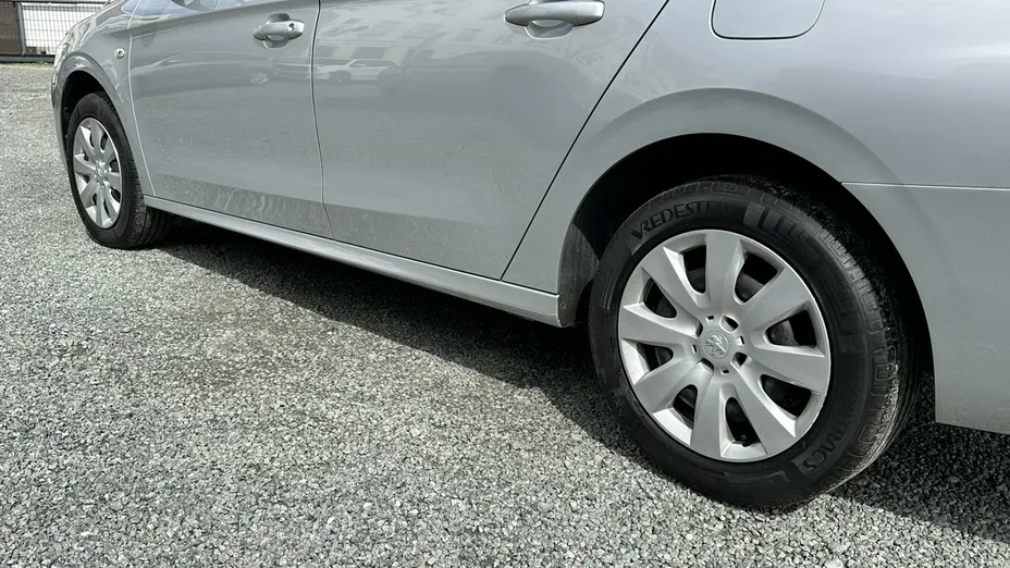 PEUGEOT 301 -