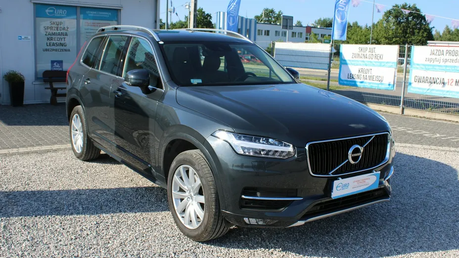 VOLVO XC90 -