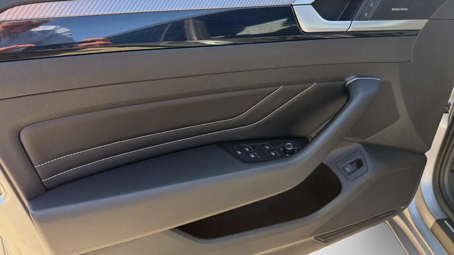 VOLKSWAGEN Arteon Arteon 2.0 TDI 4Motion R-Line DSG