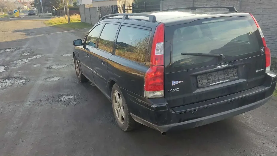 VOLVO V70 V70 2.4