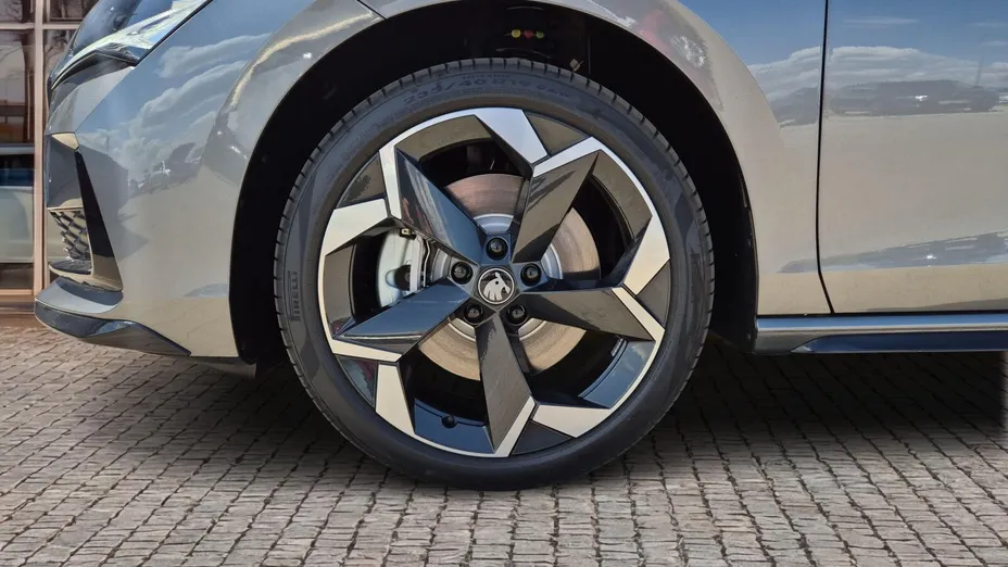 SKODA Superb Superb 2.0 TSI Sportline DSG Nowy