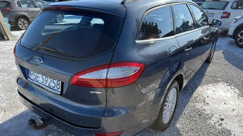 FORD Mondeo -
