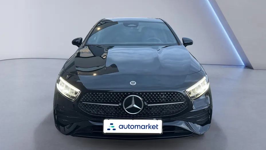 MERCEDES-BENZ A Klasa A 220 4-Matic AMG Line 8G-DCT