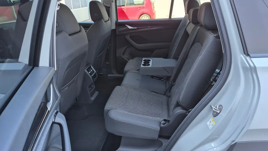 SKODA Kodiaq Kodiaq 2.0 TDI 4x2 Selection DSG Nowy