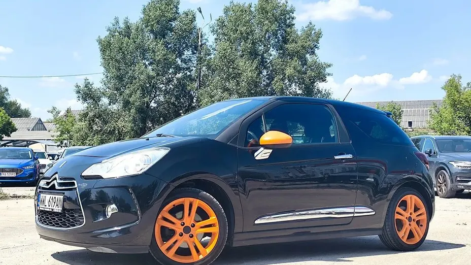 CITROEN DS3 -