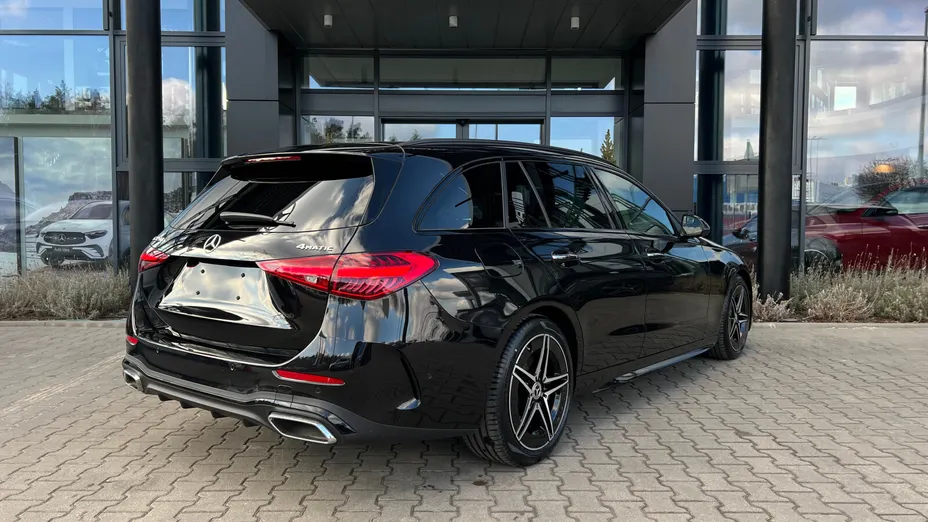 MERCEDES-BENZ C Klasa C 220 d mHEV 4-Matic AMG