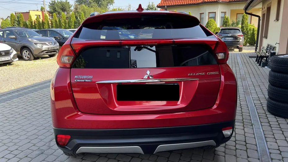 MITSUBISHI Eclipse Cross -