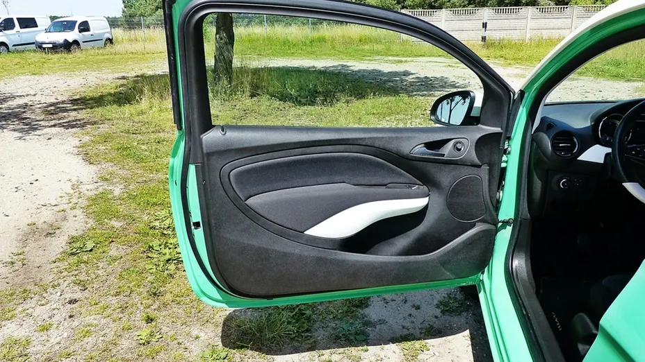 OPEL Adam -